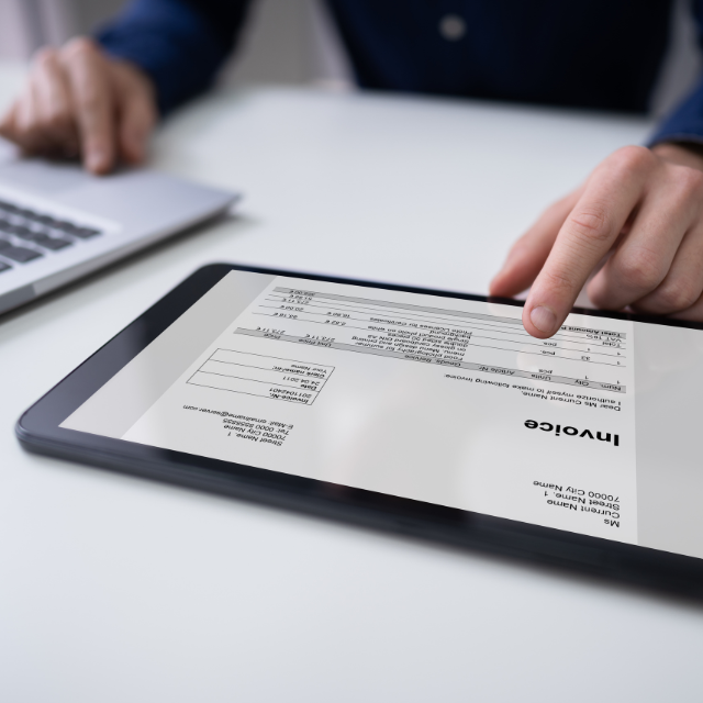 Quote vs Invoice: What's the Difference and When to Use Each